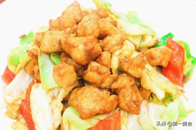 沥干水分|三伏天、把这2样一起炒,全家都说好吃下饭,一周3次吃不够、真香