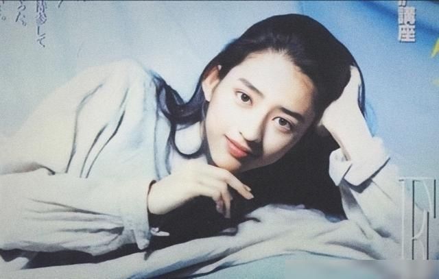  红极一时|小泽真珠：日本红极一时的玉女掌门人，逆天美貌只是她的一部分