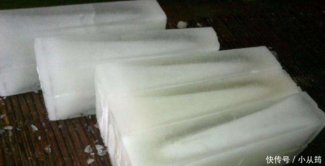 可乐|自己冻冰块是白色,为啥肯德基可乐里是透明的,内部员工透露方法