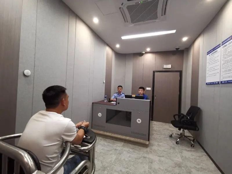  兴国|4男子流窜至兴国各乡镇“以整找零”诈骗，被警方抓获