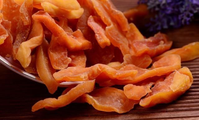 炖肉|这4种蔬菜晒干后,比新鲜的还好吃,冬天炖肉吃,味道太香了