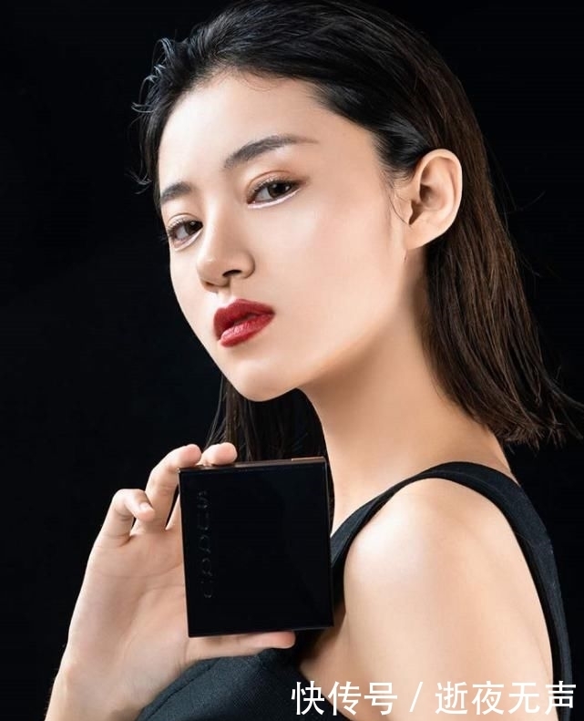 灵魂|红棕色的口红，让妆容变得更有灵魂！