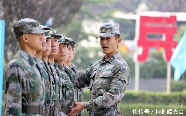 退伍回|当两年兵和五年兵有什么区别?