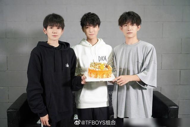  唯一|王俊凯唯一关注的《创造营》选手，不是张艺凡，而是她的对手！