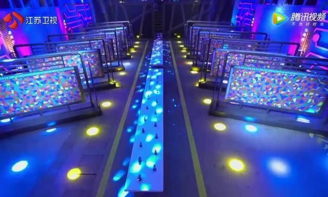  节目|《大脑7》下期题目太难？回看杨易孙勇的入门赛才知道：没法比