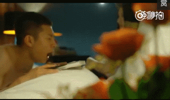  张一山|恋爱谈的悄无声息，分手分到人尽皆知，很难不多想