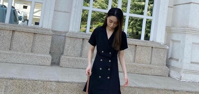  身体|换季新裙填衣柜，这几件可不能少！修身显瘦又能拉高黄金身体线