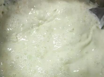  传统|传统的做大米糕的方法！只需一斤大米一碗酒酿，做出来松软又香甜