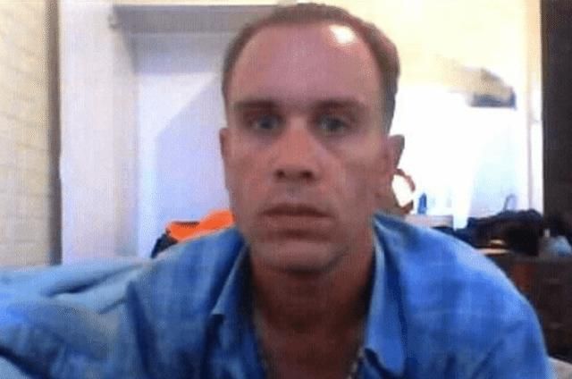 内梅克|澳洲男子偷豪车兜风害死女友，车祸前还上网搜索“如何开法拉利”