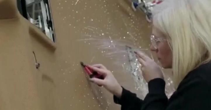  制作|劳斯莱斯星空顶制作流程曝光，网友看完不屑一笑：我也能做