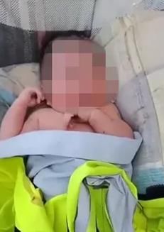  儿子|“想生个儿子的愿望当场破灭”，生第三胎的90后父母狠心扔掉女娃