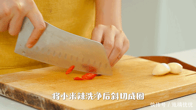 遭殃|饭遭殃的菜又多一道，嫩到一口吸溜！6步速成，好吃又省心！