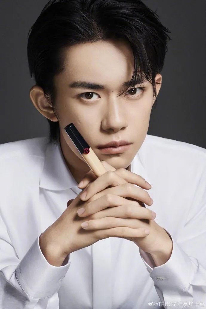  打算|资生堂这是打算和黄轩同归于尽？？？