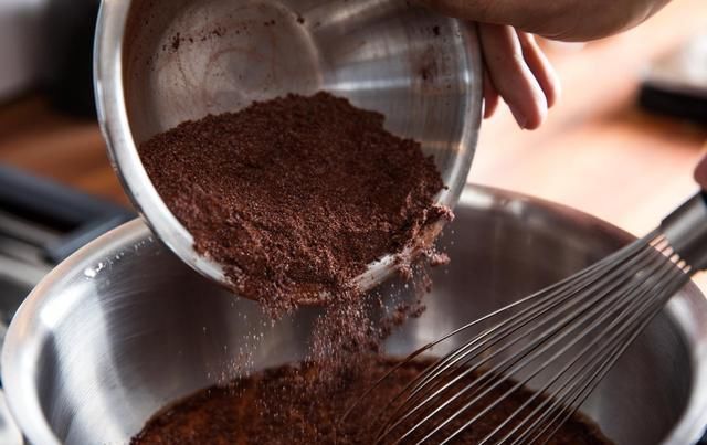  味道|咖喱怎么煮更好吃？日本烹饪专家教你：10个提升咖喱味道秘方