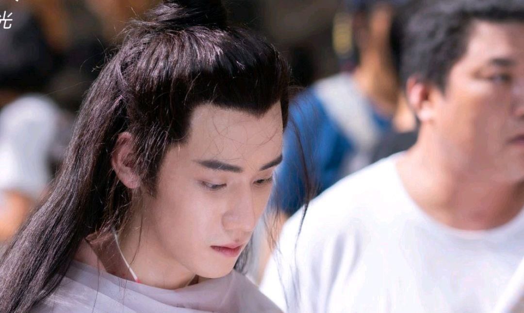  公司|继续恋爱？继续坏？哇唧唧哇语音会议曝光，对夏之光和他慈祥过头