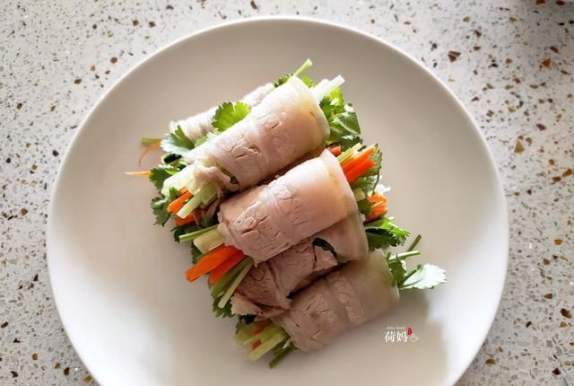 黄瓜|蒜泥白肉这样做，肥而不腻，满口留香，一次2斤不够吃