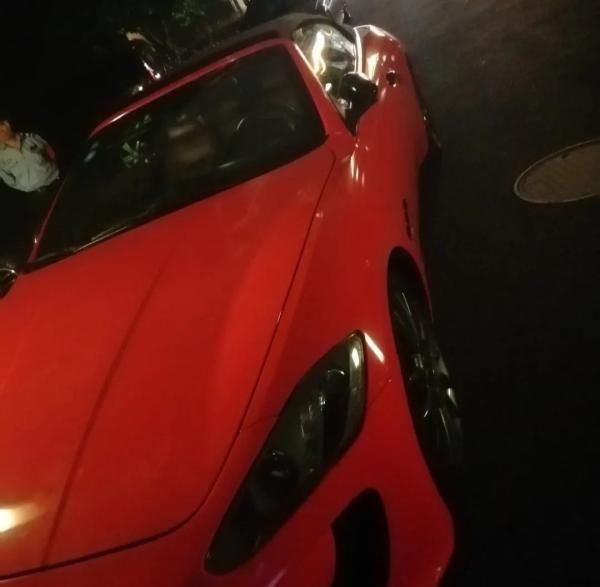  小区|浙江男子新买百万豪车，深夜竟在小区里狂踩油门！原因大跌眼镜…