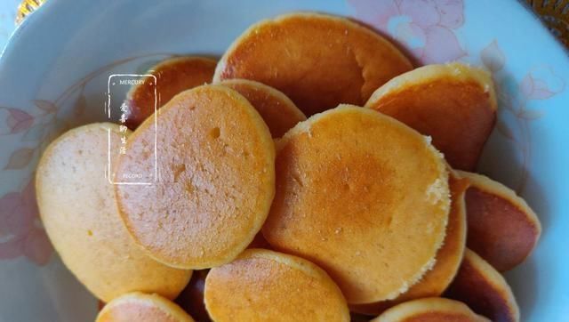 小宝|我家小宝每天吵着吃这个蛋糕,比蛋糕简单,比面包软,特别香