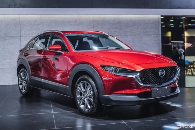  坦克|宝马4系看完只能说真香！WEY竟然发布了一台坦克？2020成都车展！