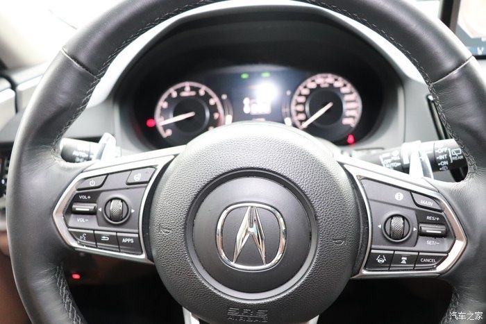  RDX|下雨之前拍了几张讴歌RDX，今天就和大家分享一下