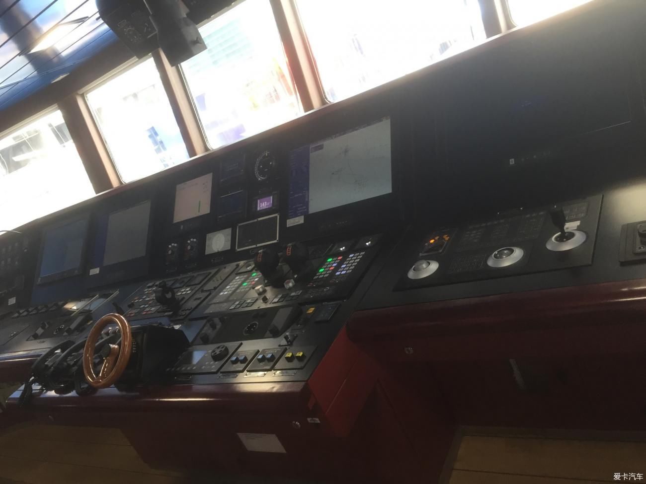 参观记|蛟龙号参观记