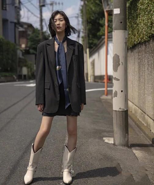  刘雯私服|周迅刘雯变综艺咖 我却种草了她们的“佛系”穿搭