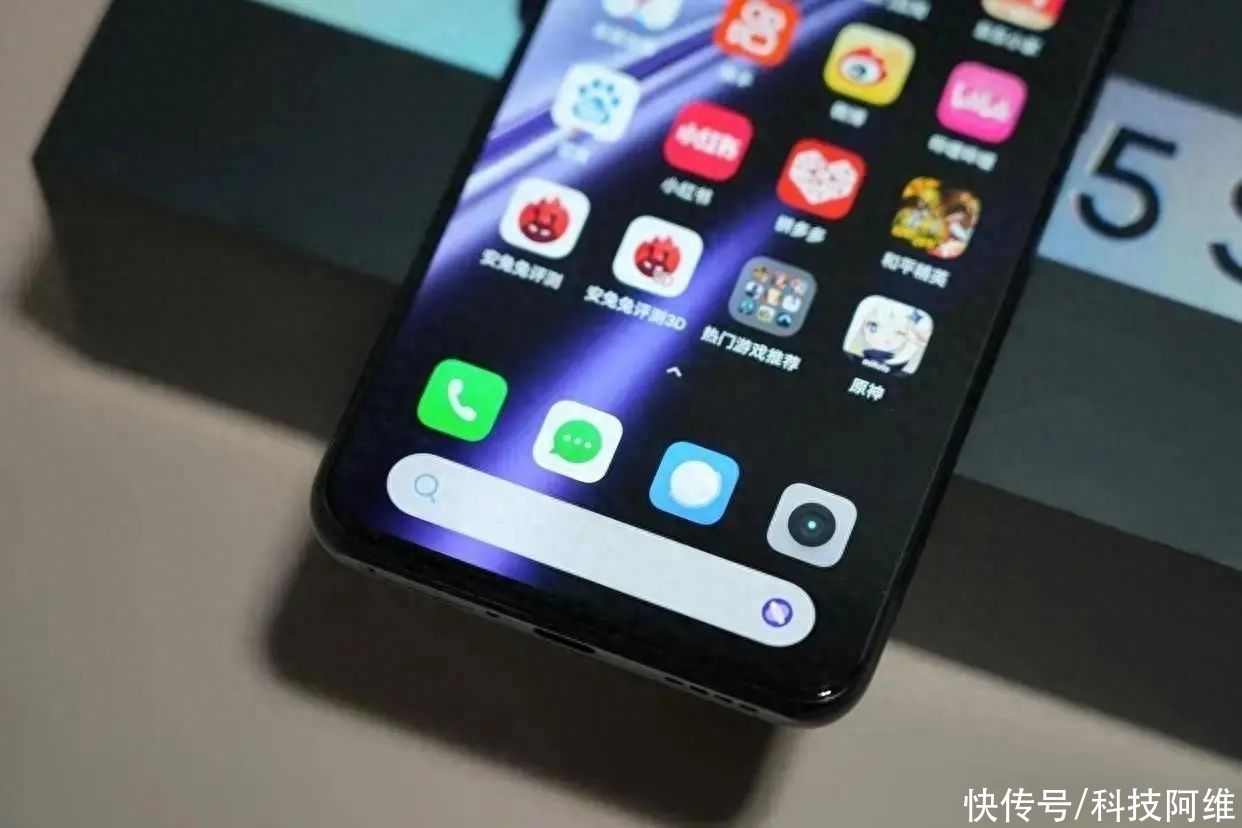 realme再现“价格屠夫”，16GB+1TB才卖2058元，5500mAh+100W闪充