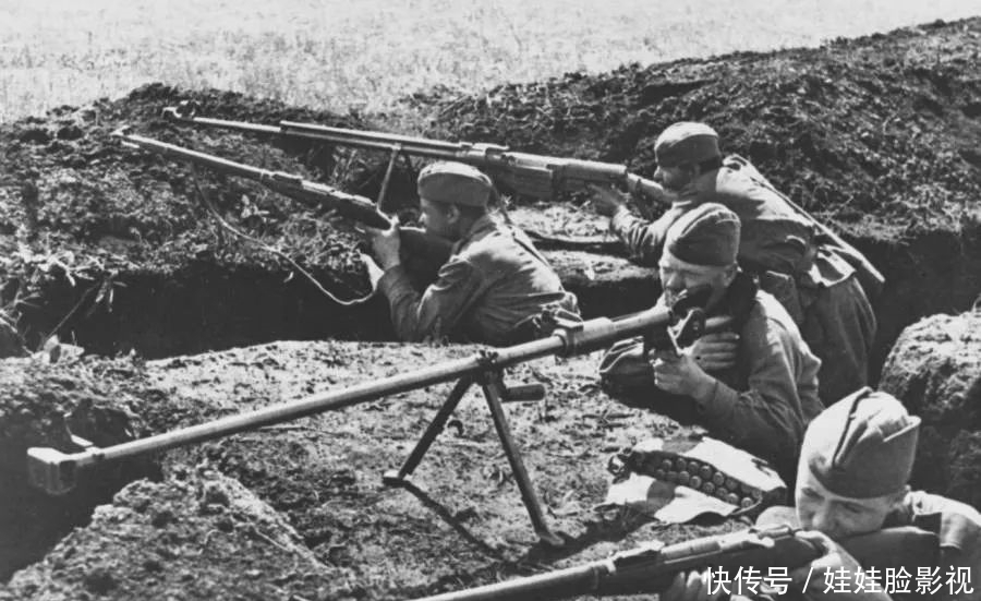 斯大林格勒|“坦克坟场”库尔斯克会战,史上规模最大的战争全解析