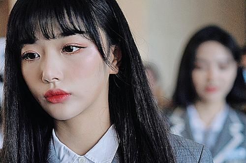  观众满满|THE9穿《青2》制服，去央视录制节目，中文团名有创意