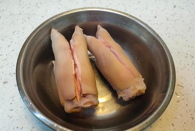 满满|入秋贴秋膘,试试这道菜,口感软糯、胶原蛋白满满,对皮肤好