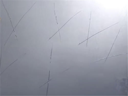  代价|小伙让女性朋友打车回家，宝马车被划，女子：不重视我的代价！