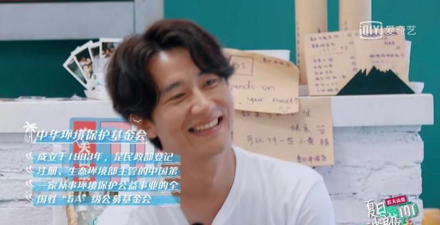 年轻人|从早浪到晚的《夏日冲浪店》，如何拉拢年轻人的心？