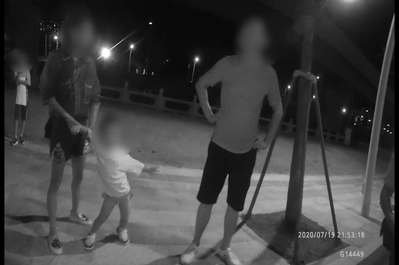 沈警官|外地一家四口来珠海旅游,回家途中父亲出事被抓!孩子哭闹不止!