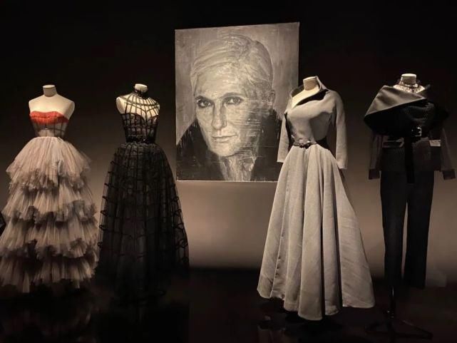  文化|杨颖 赵丽颖 黄轩等明星齐打卡，浓缩了73年DIOR文化的展览值得一看！