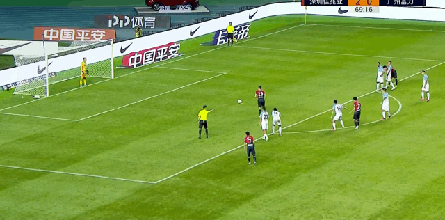  登场|中超最新积分榜：34岁郜林导演3球大胜，助深足力压恒大登顶