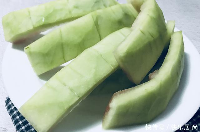 花钱|伏天没胃口,教您一道不花钱的开胃小菜,麻辣鲜香,超下饭