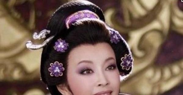 争斗|昨日到今天的经历,让他第一次真切感受到朝堂争斗的残酷