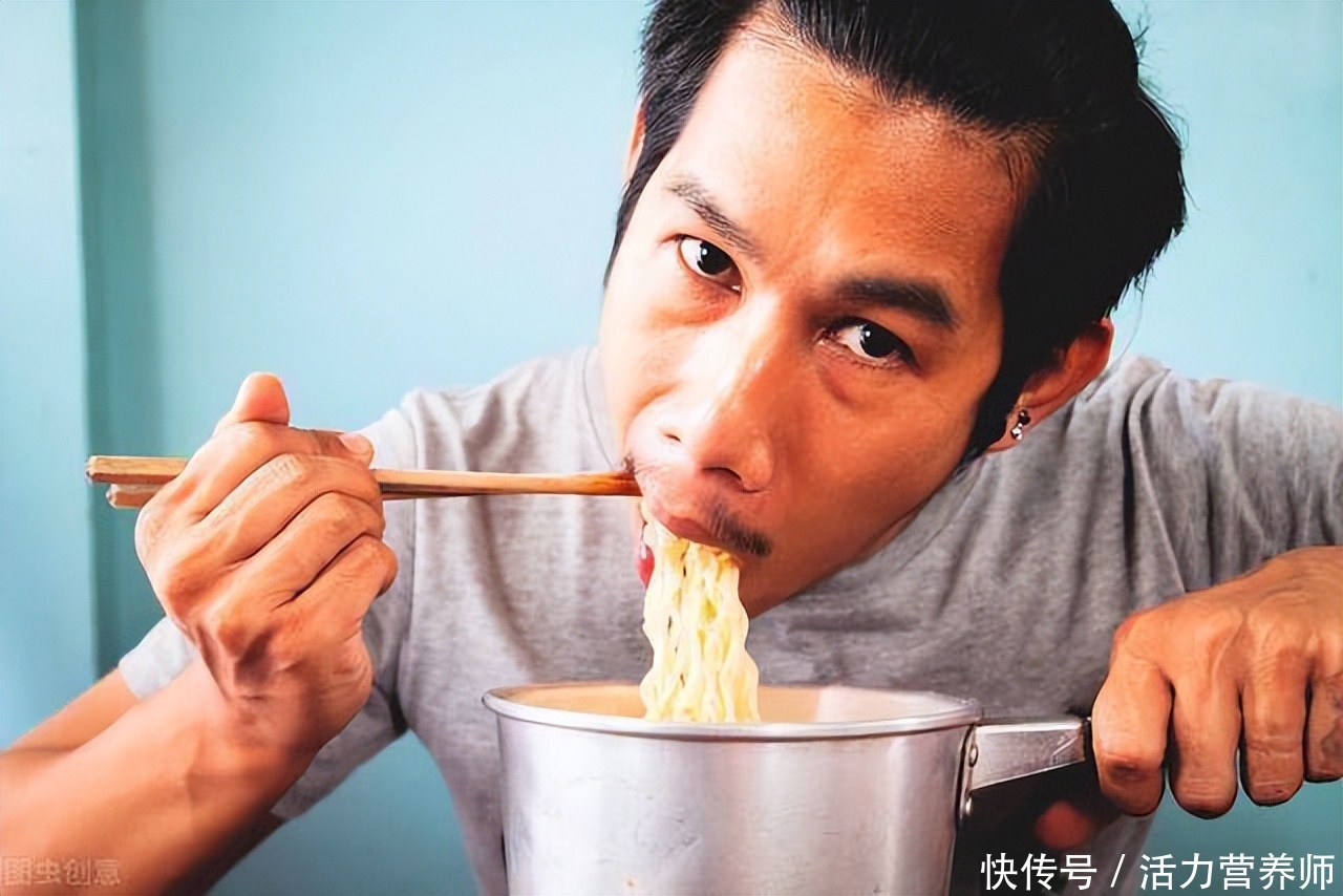 趁热吃是好习惯吗(“趁热吃”真的是为他人和自己好吗？别再这么做了)