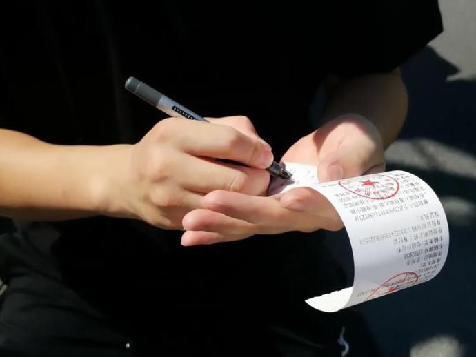  实拍|实拍！通告实施首日