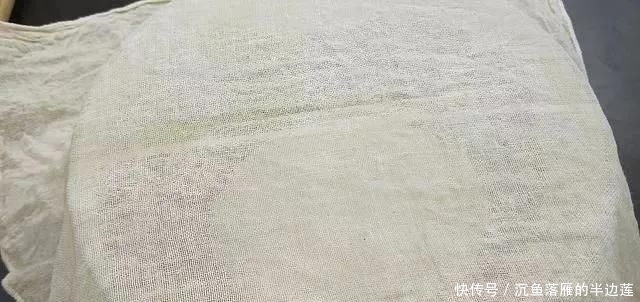  不吃|这个“饼”3天不吃就想的慌，金黄酥脆，又香又解馋，做法超简单