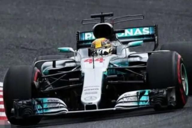  台私人|世界上工资最高的“司机”，靠月薪就能买下法拉利，还有私人飞机