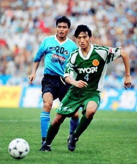  球衣|盘点大连足球历代球衣！哪一款是你的最爱？