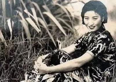  成亲|民国最彪悍的女子，14岁怀孕生父不负责，她直接提刀上门逼人成亲