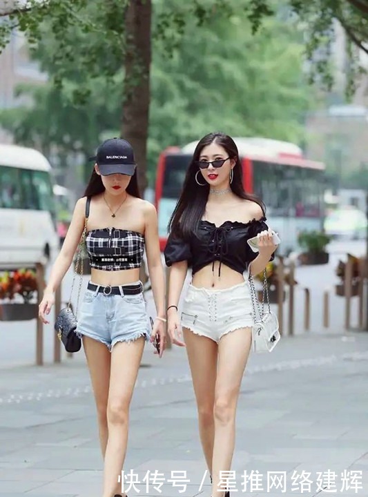 升华|青春俏丽的时尚女孩,娇美颜值瞬间升华气质,完美的搭配尽显风采