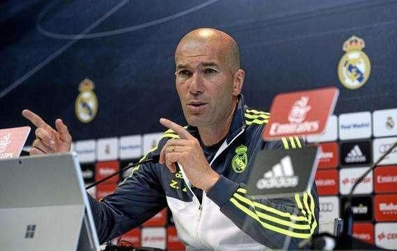  球员|啥事都怕换角度看，齐达内叫停这笔交易成全了皇马却害惨了切尔西