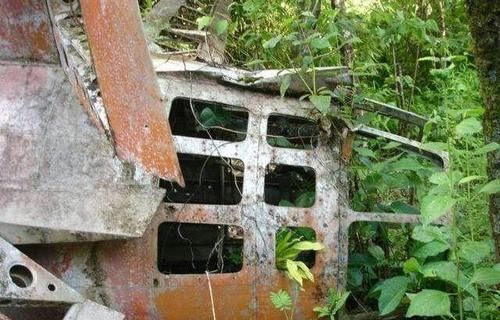 如今|老照片：战犯山本五十六的座机残骸，如今已成当地著名旅游景点！