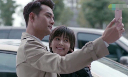  容祖儿|《吐槽大会》容祖儿两次被张绍刚捂嘴：这样的举动，让人细思极恐