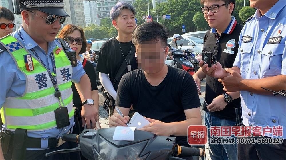 骑乘|首张罚单开出！今起南宁骑乘绿牌电驴不戴头盔将被罚