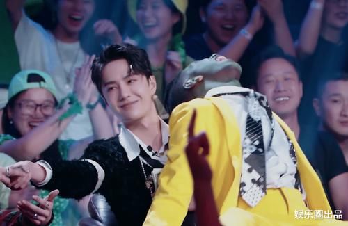  王一博|KK的《本色》再炸，也赢不了布布的《变相怪杰》，原因在于王一博