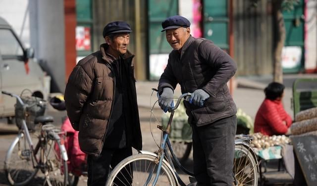 赡养|如今农村老人“轮流赡养”，这种孝顺方式真的好么？老人心里咋想